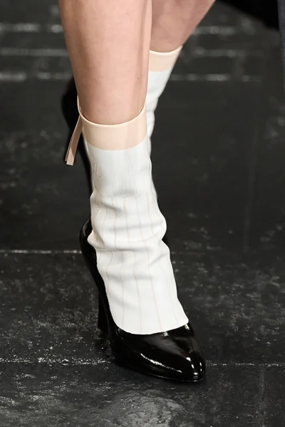 Look 3